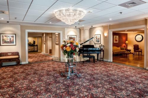 The-Regency-Assisted-Living-Lobby-2