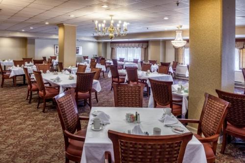 The-Regency-Assisted-Living-Main-Dining-Room